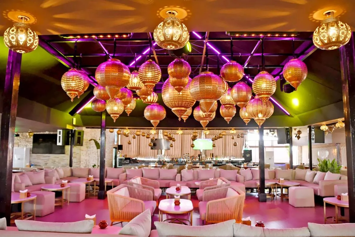 Image 5 of 555 Hotel Clubbing Adults Only