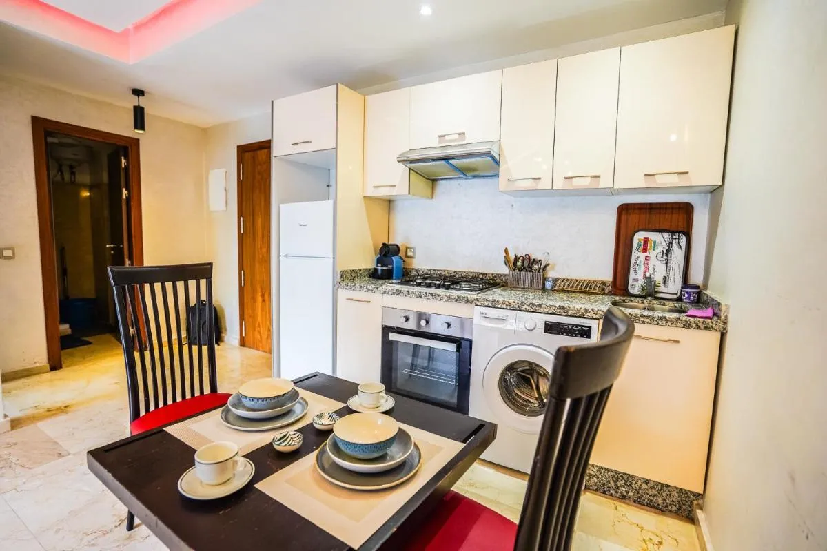 Image 4 of Apartment pool marrakech