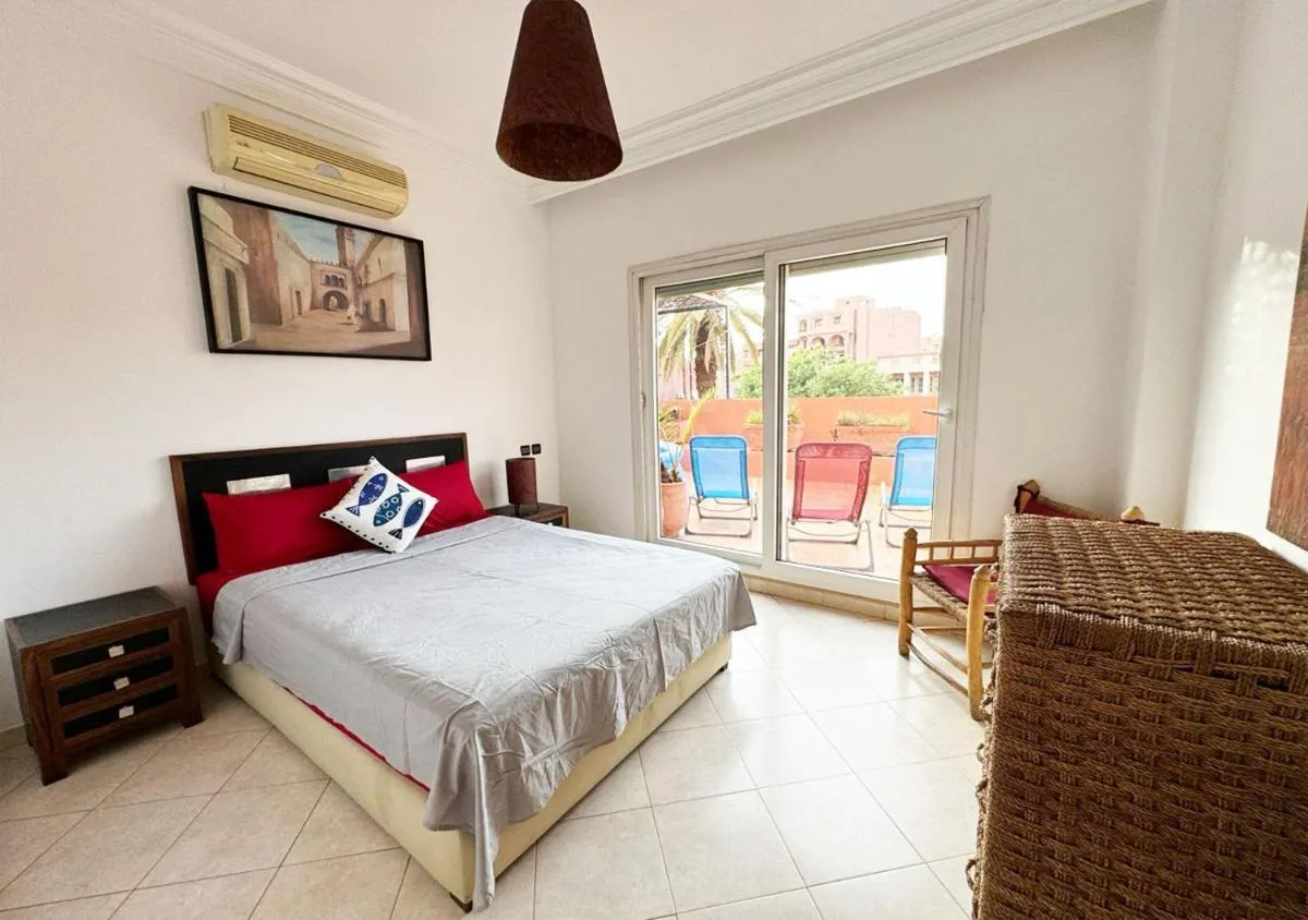 Image 1 of Appartement Faroukia