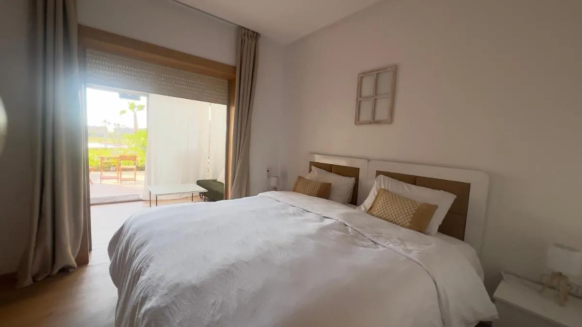 Image 1 of Appartement luxueux avec jardin vue sur la piscine et Golf securise 24 sur 24