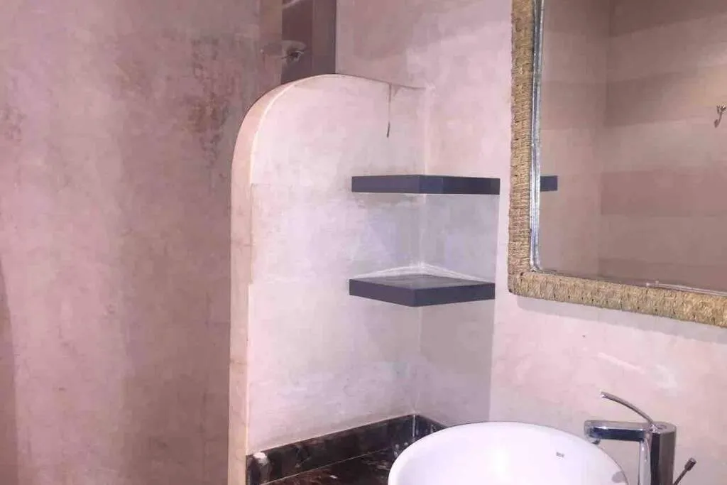 Image 2 of Appartement tout confort avec possibilité transport aeroport