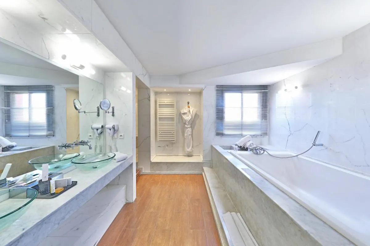 Image 6 of Bab Hotel