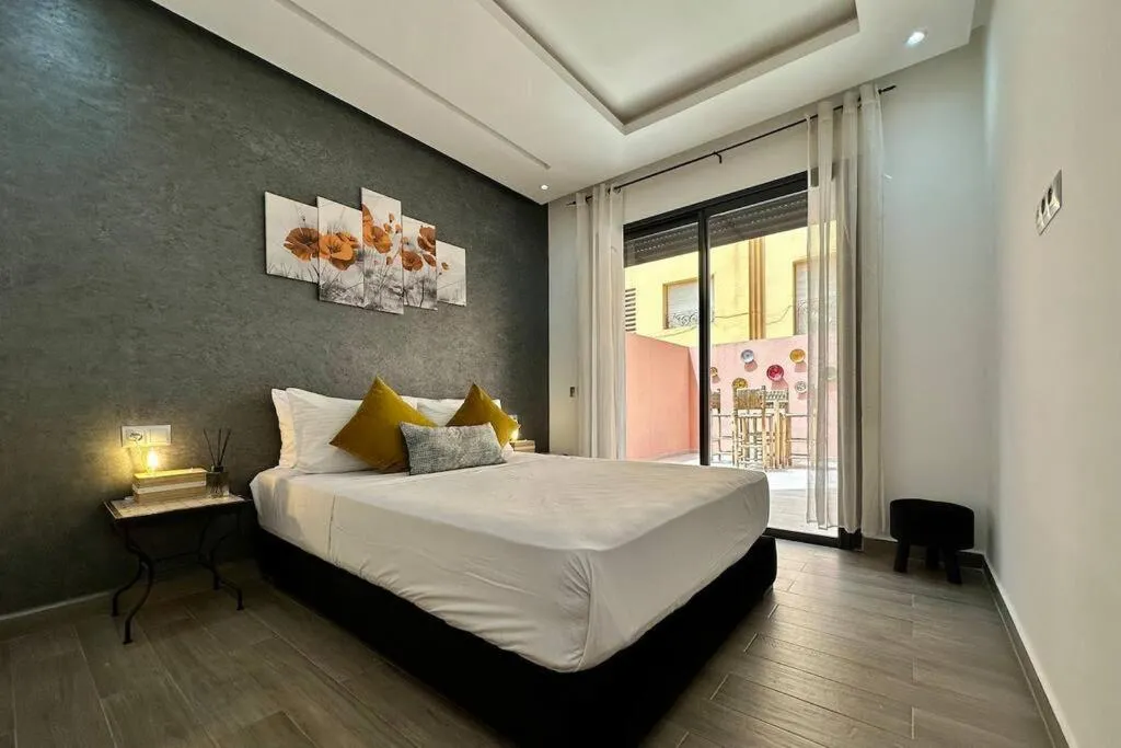 Image 1 of Central Gueliz/FO/Parking