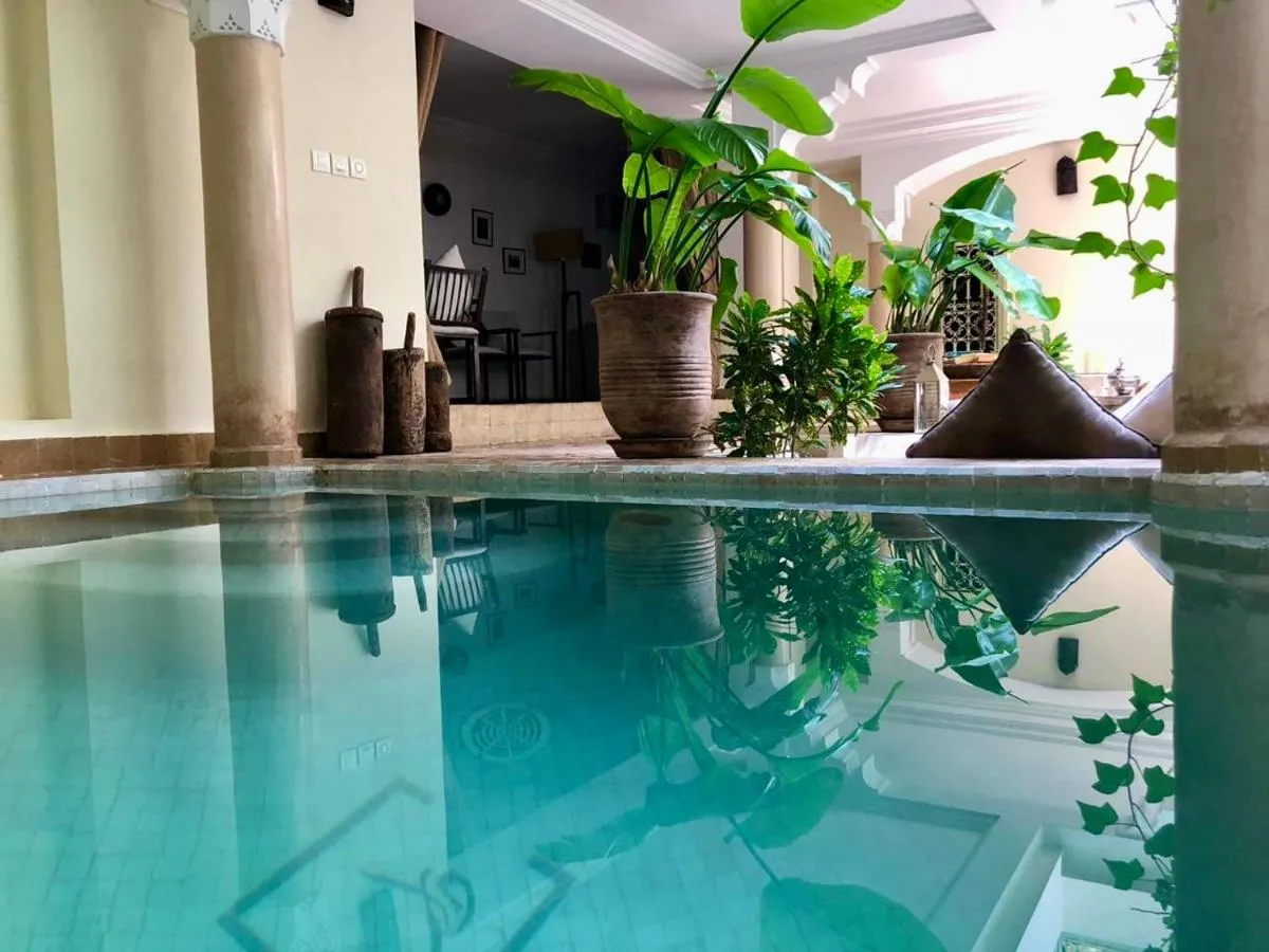 Image 2 of Dar Crystal