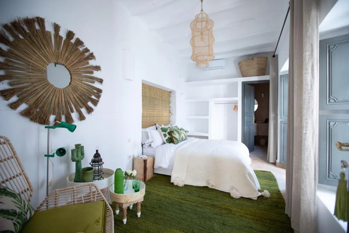 Image 1 of Dar Titrit