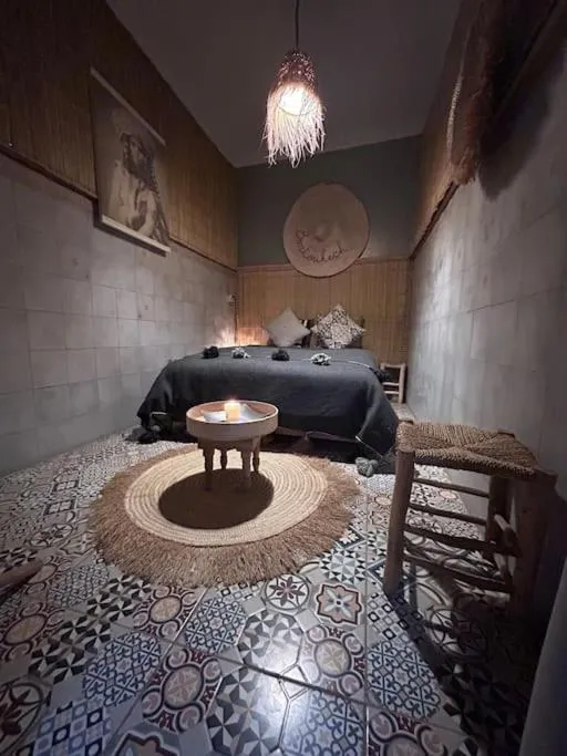 Image 4 of Douiria le pélican