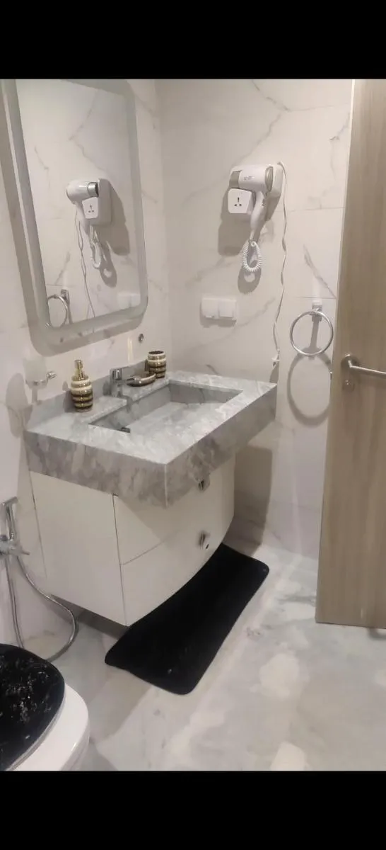 Image 4 of Duplex de rêve au coeur de Marrakech avec deux piscines pour adultes et enfants