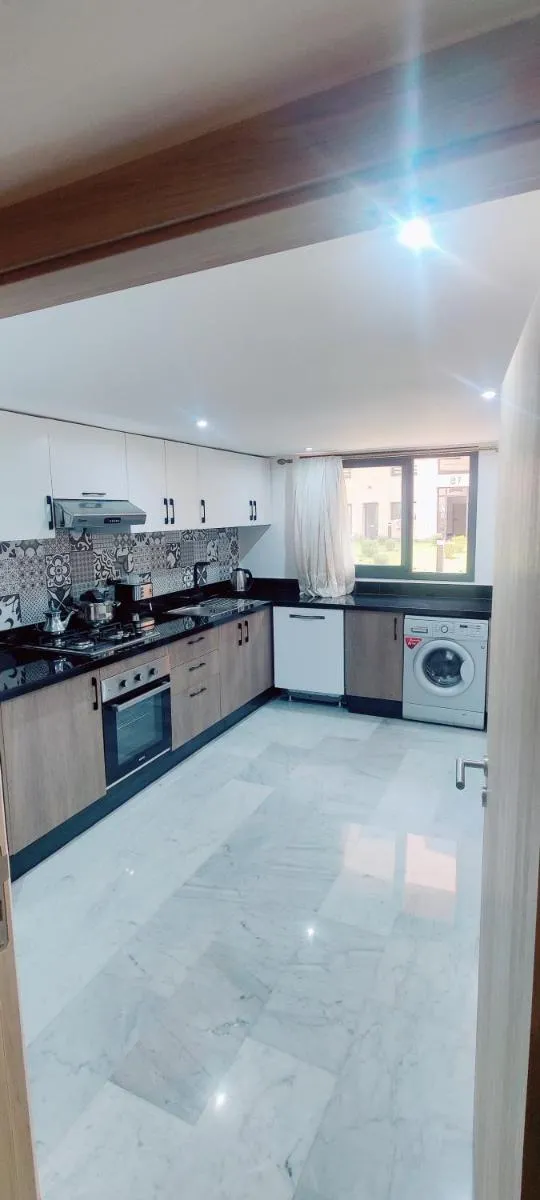 Image 6 of Duplex de rêve au coeur de Marrakech avec deux piscines pour adultes et enfants