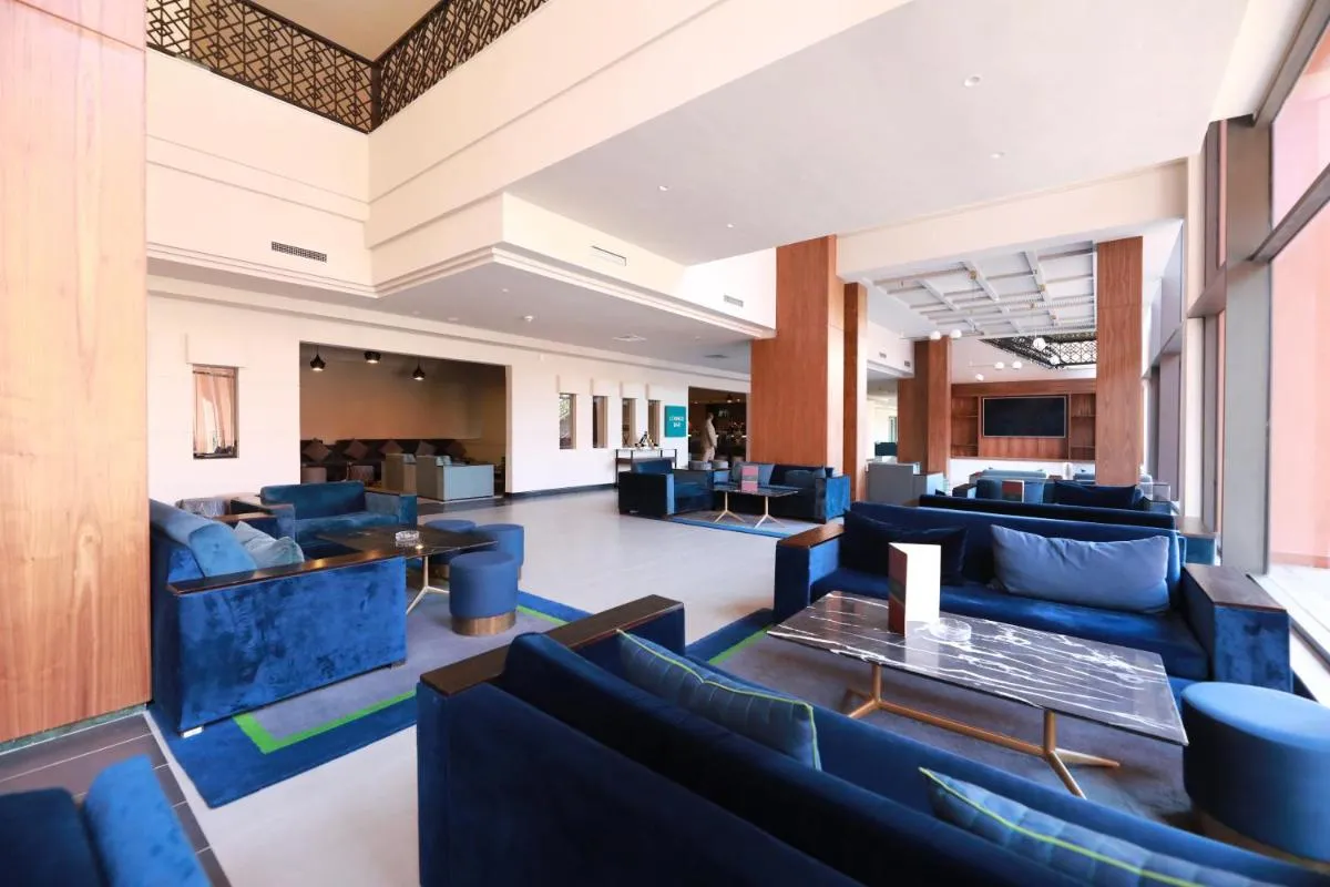 Image 5 of Kenzi Rose Garden