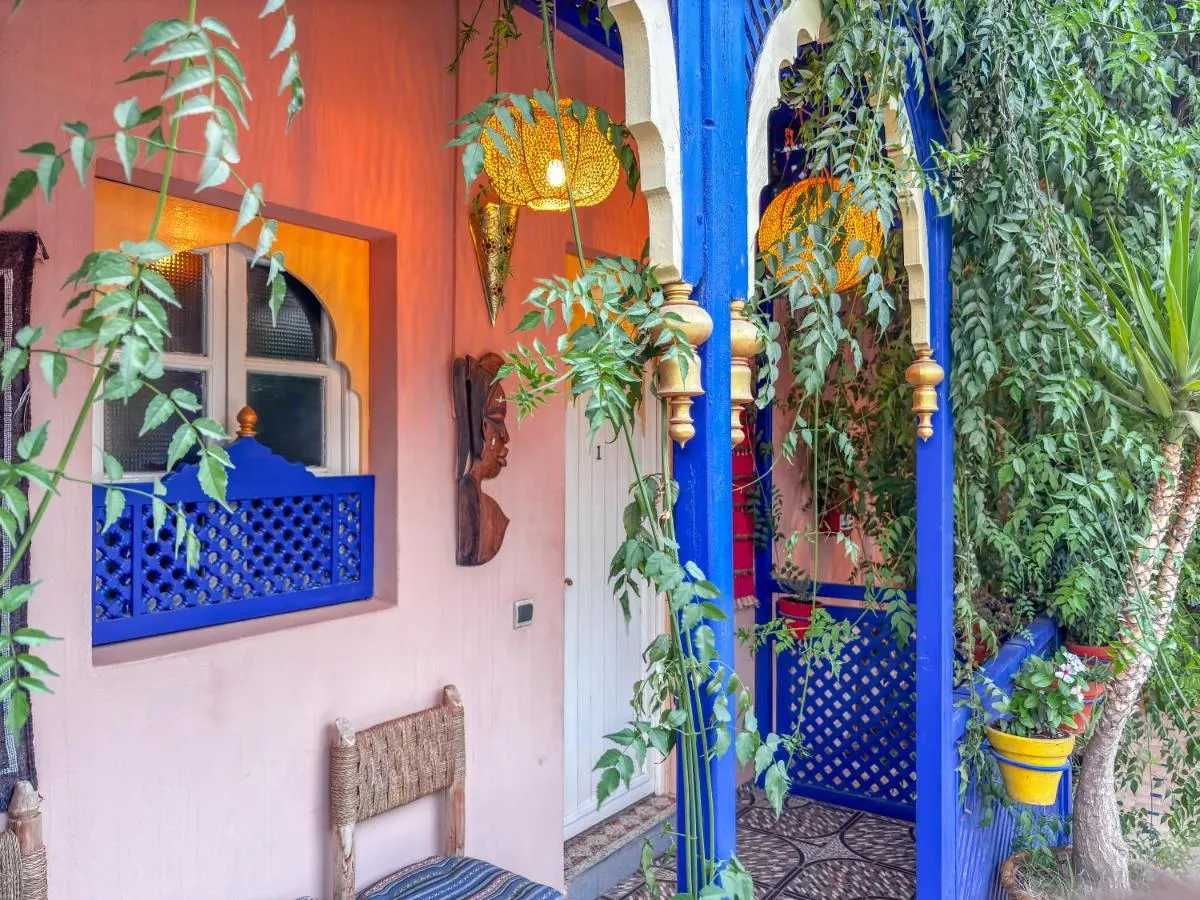 Image 4 of Le Bleu House