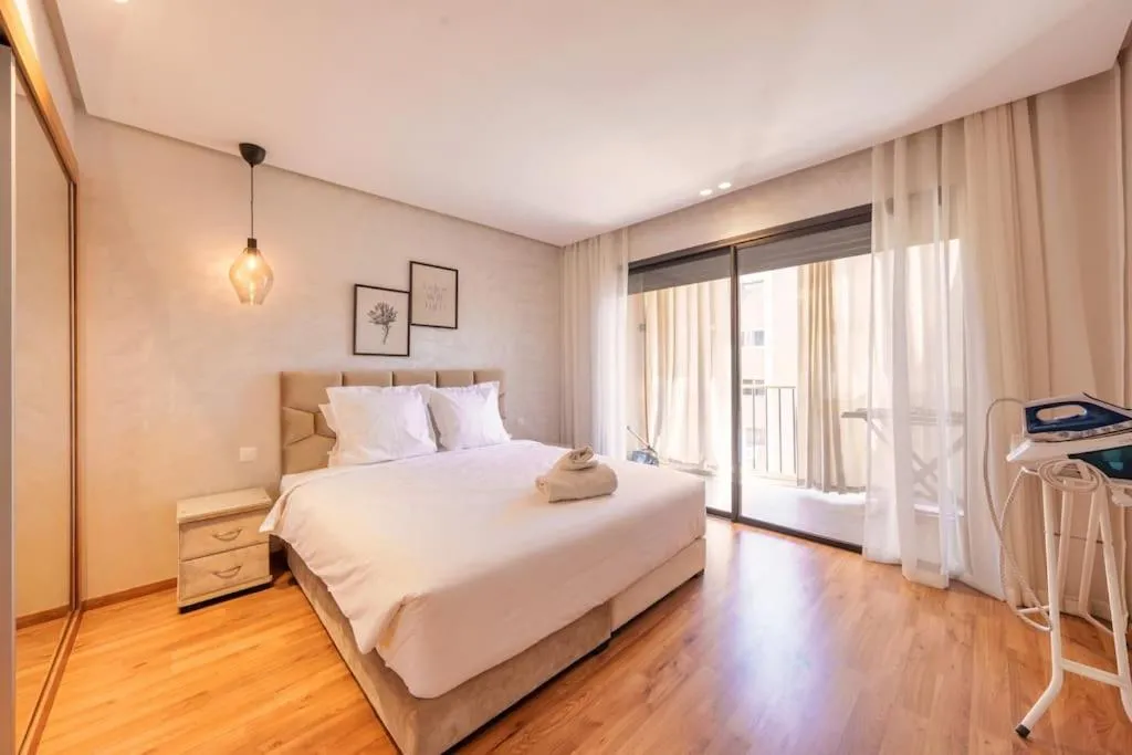 Image 1 of Luxury place In the Center