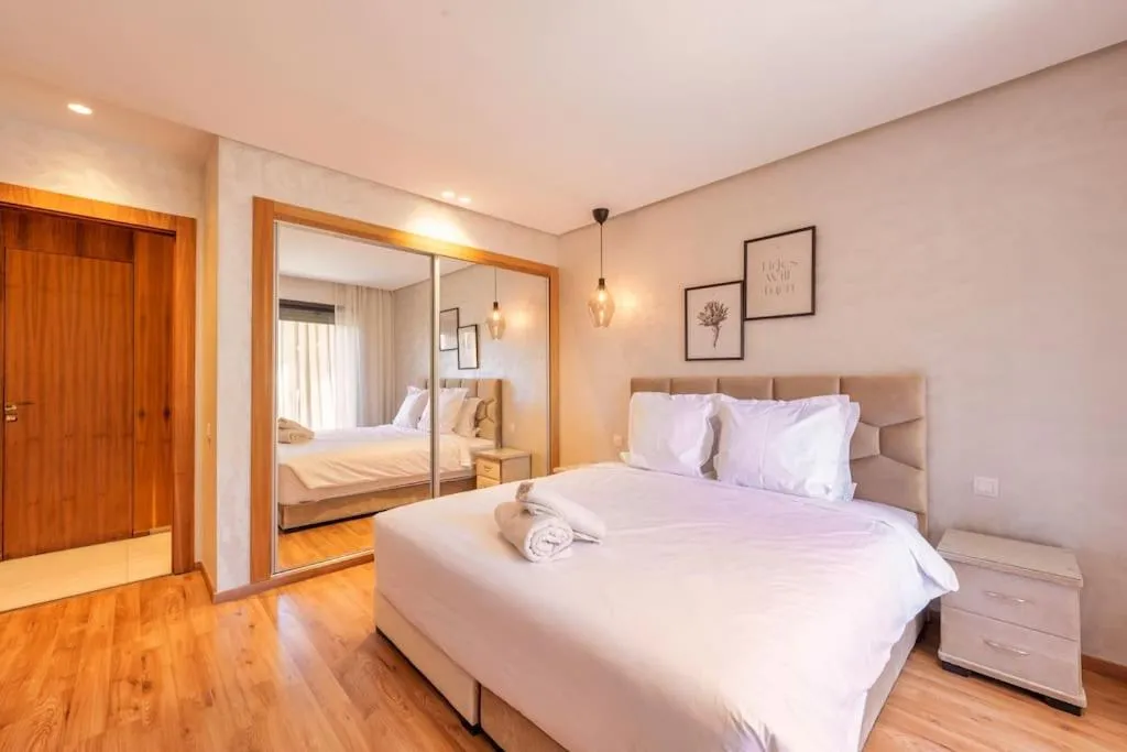 Image 6 of Luxury place In the Center