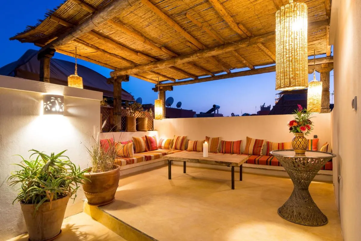 Image 4 of Medina Sun