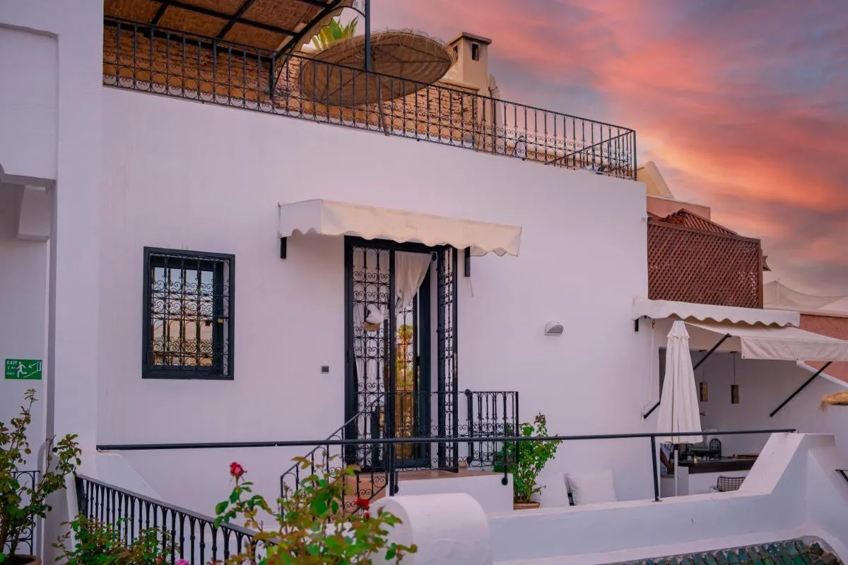 Image 6 of Riad Ajmal