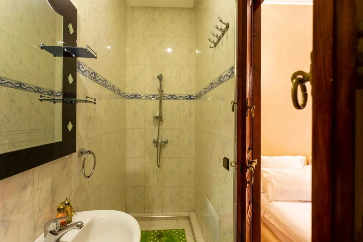 Image 2 of Riad Aymane