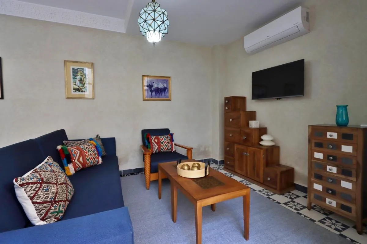 Image 5 of Riad Banatti