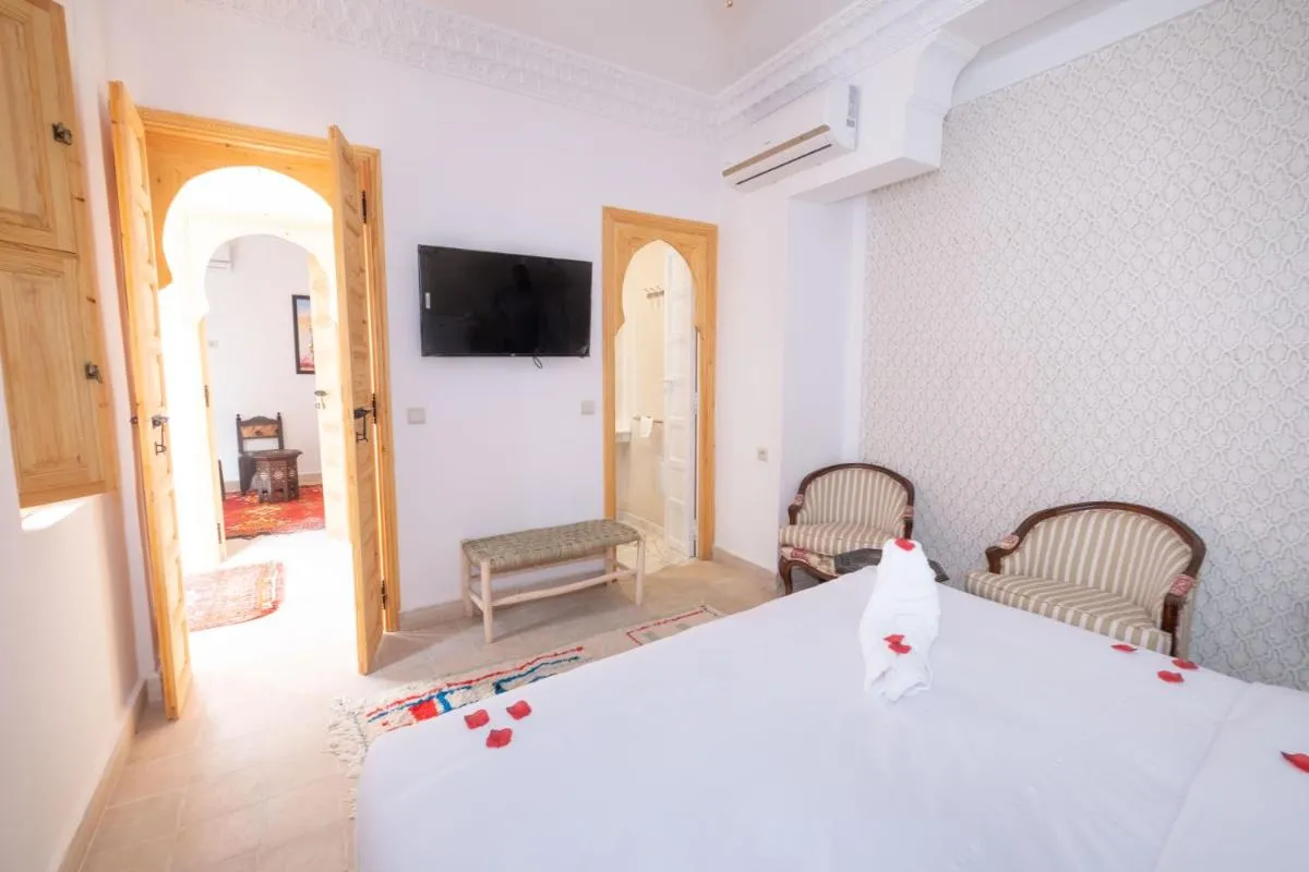 Image 2 of Riad El Habib