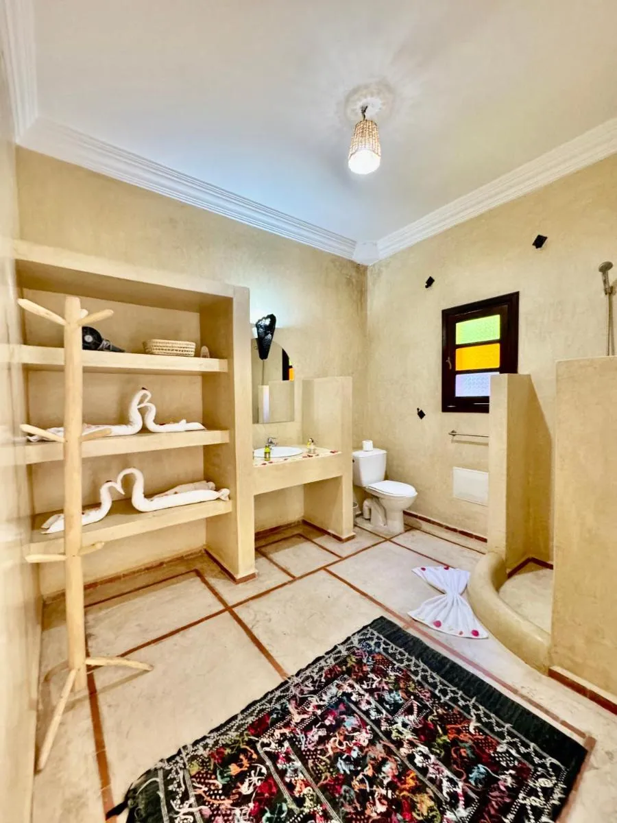 Image 4 of Riad Iklil