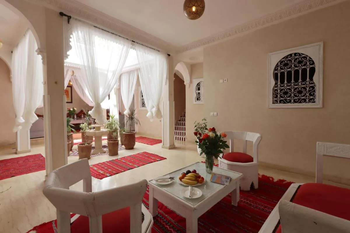 Image 4 of Riad Makech