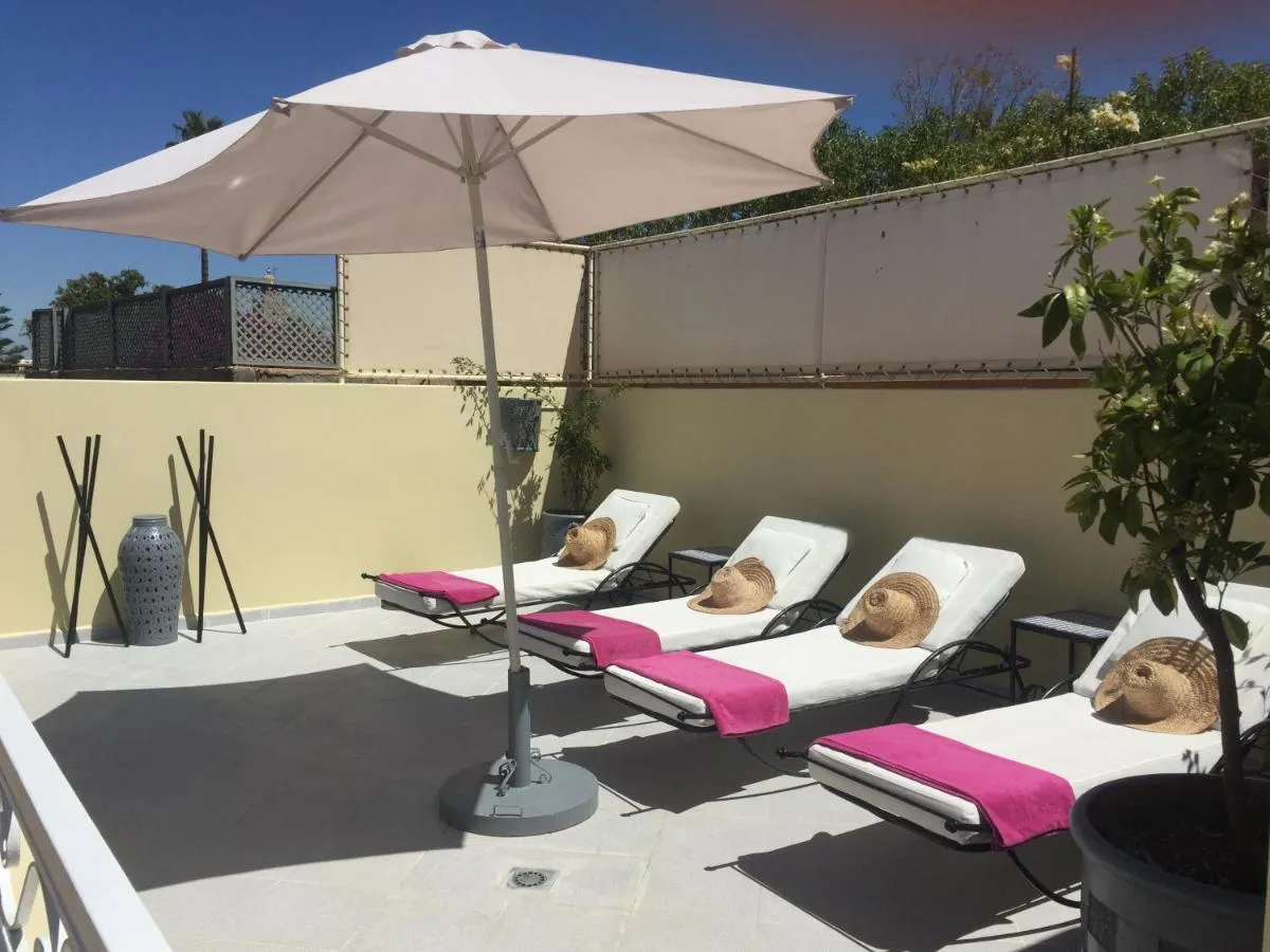 Image 4 of Riad Nafis