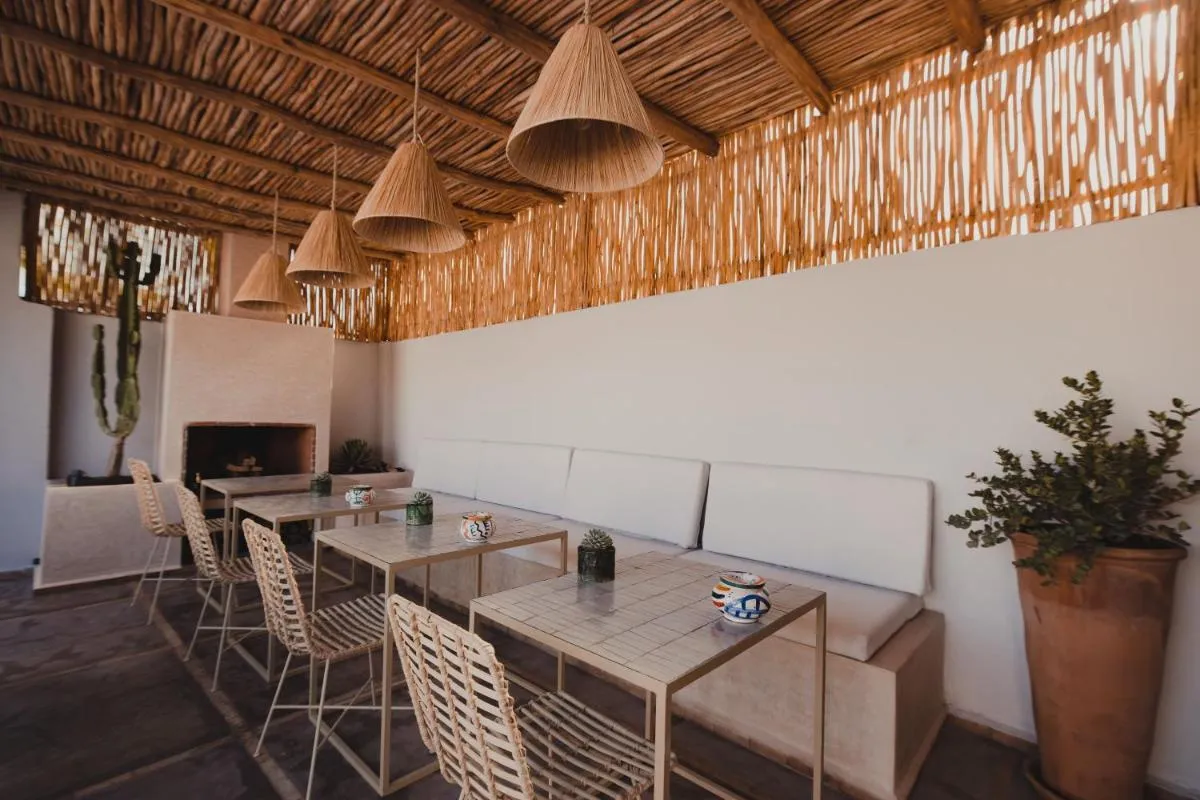 Image 2 of Riad Tizou