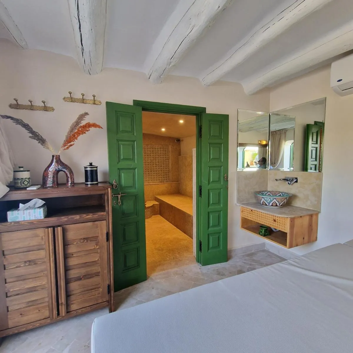 Image 5 of Riad contessa