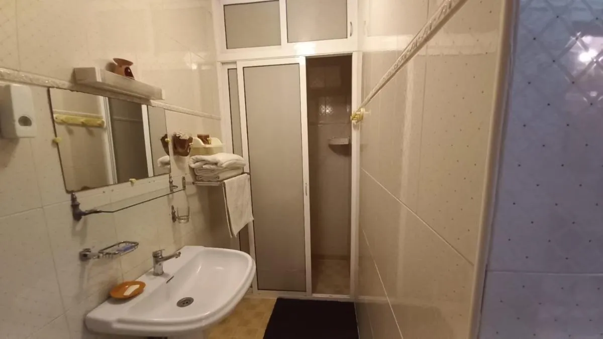 Image 2 of Stay with low budget