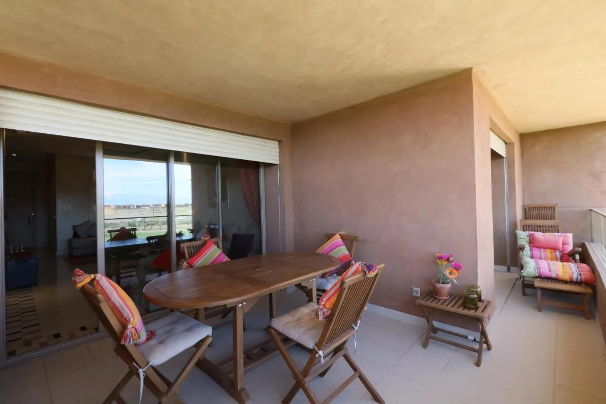 Image 4 of golf city Av Med VI