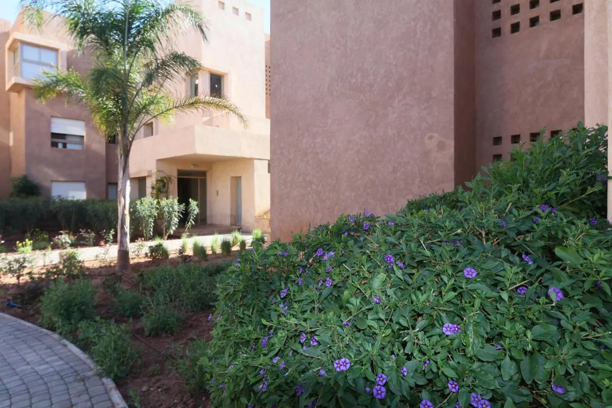 Image 6 of golf city Av Med VI