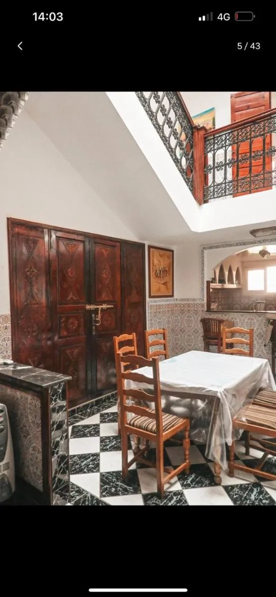 Image 5 of 4 bedroom house with swimming pool