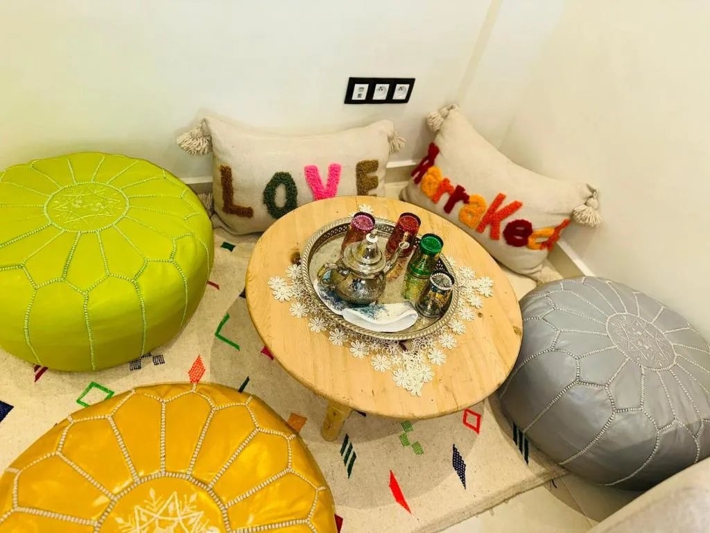 Image of 5 minutes de la Gare et centre ville piscine parking