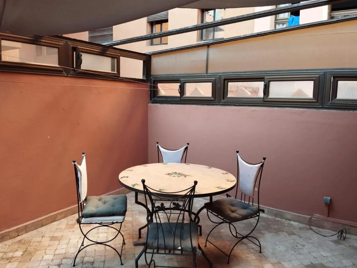 Image 2 of APPARTEMENT DOUILLET AU CENTRE GUELIZ