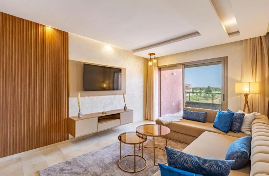 Image 5 of Agate entrance