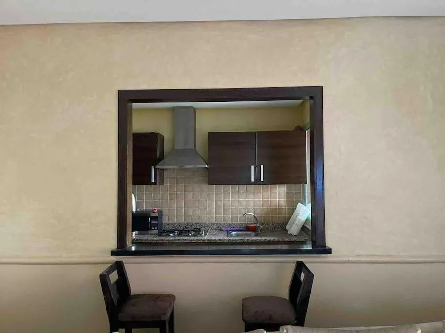 Image 2 of Apparemment à Marrakech Garden Rose