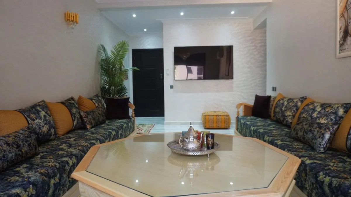 Image 2 of Appart Dar Lakbira in Gueliz with pool