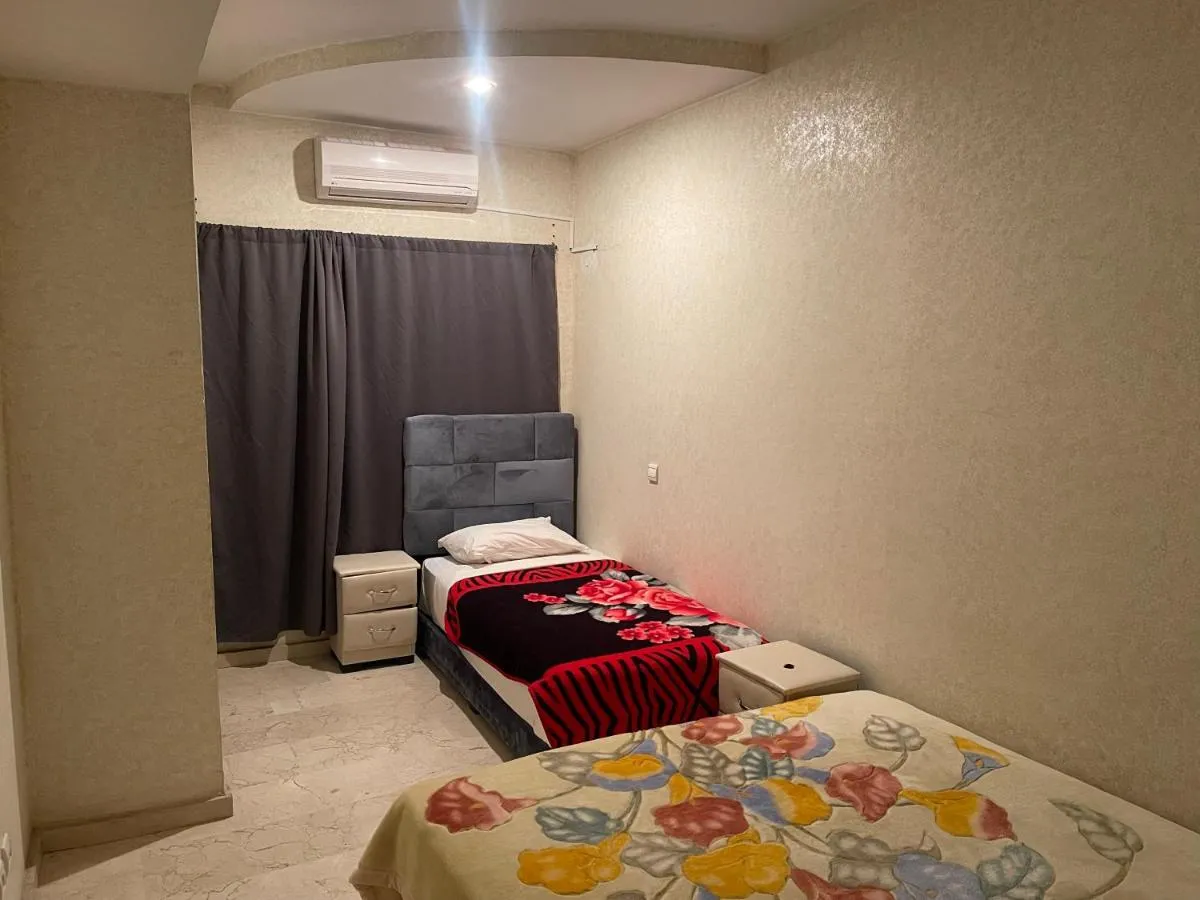 Image 1 of Appartement 19 3èm étage ( POUR FAMILLE )