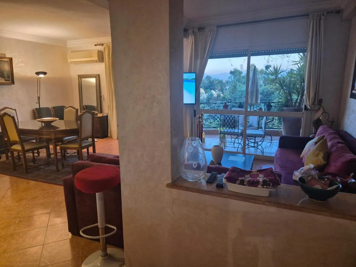 Image 1 of Appartement 2 chambres hyper centre vue panoramique