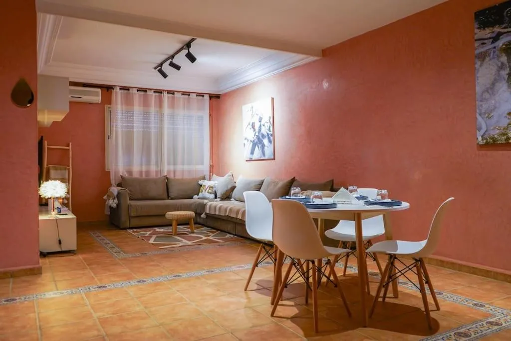 Image 3 of Appartement Stylé et Confortable TOP Centre