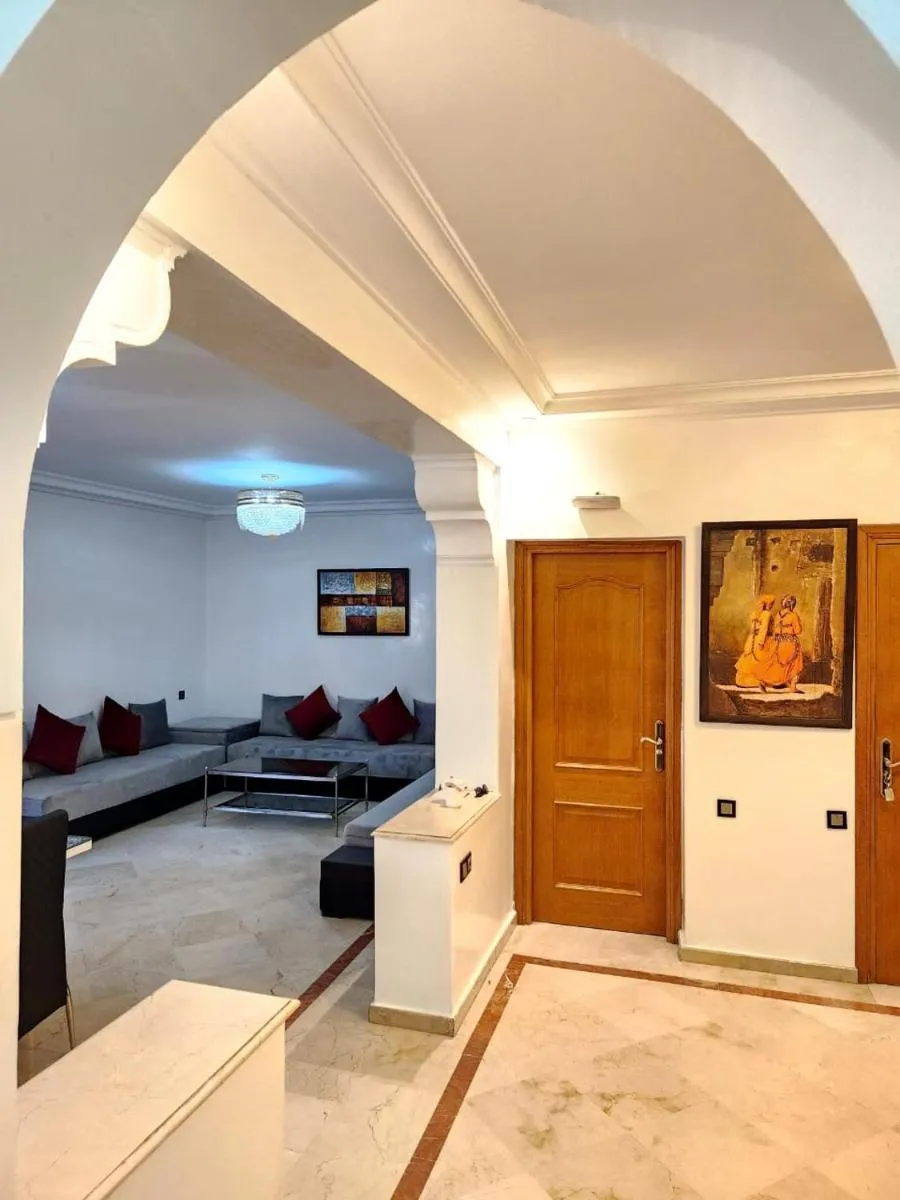 Image 6 of Appartement en plein centre ville entièrement équipé