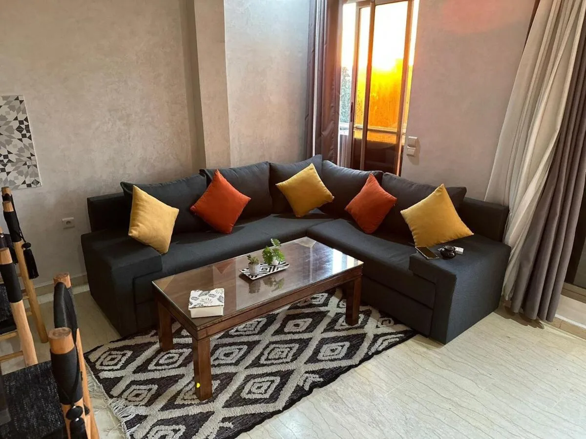 Image 2 of Appartement moderne bien situé avec belle vue