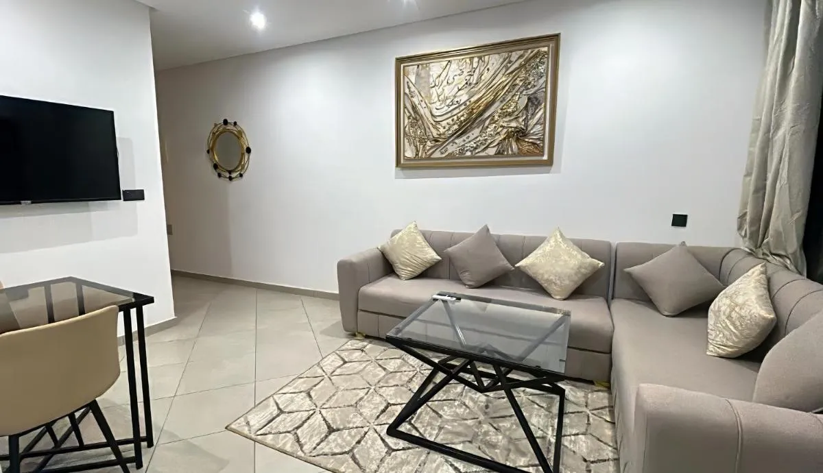 Image 2 of Bewelcome