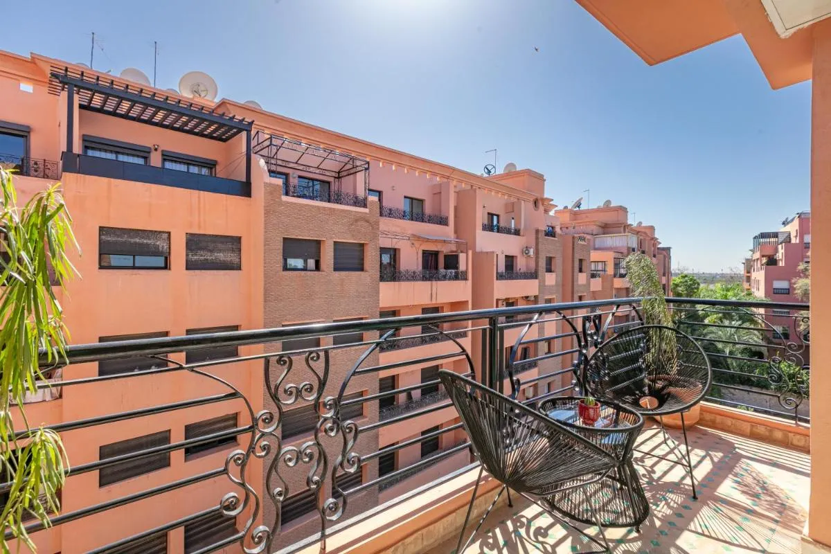 Image 5 of Bohemian Flat