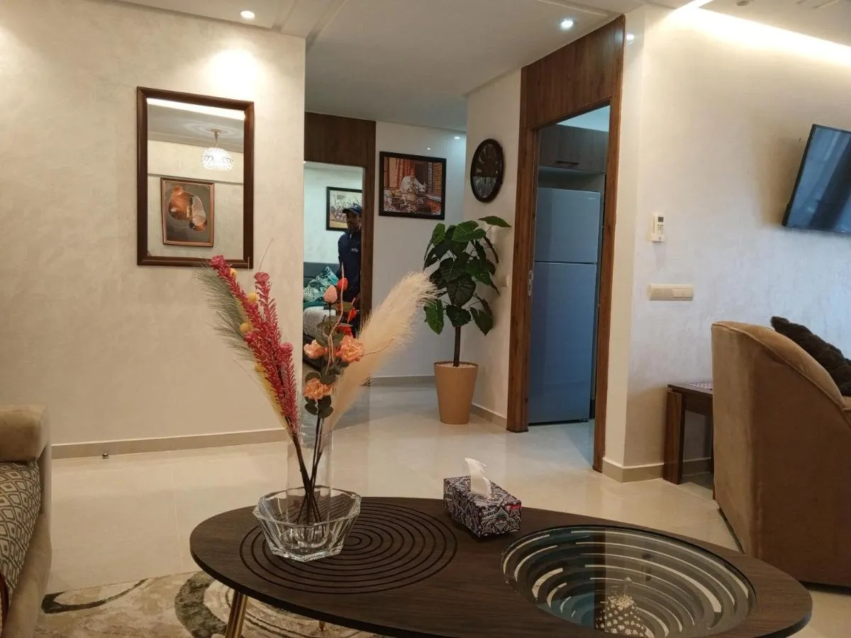 Image 1 of Calista Appart hotel piscine