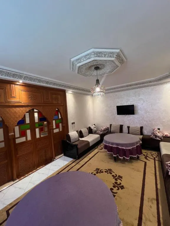 Image of Charmant appartement spacieux avec cour fleurie et Hammam à Targa Marrakech