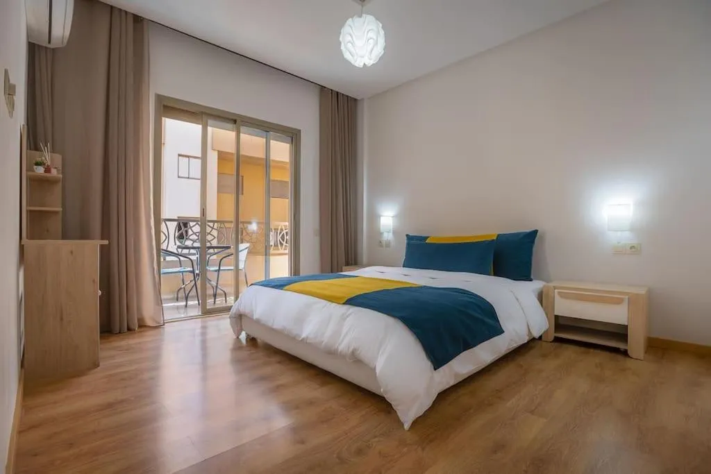 Image 1 of Charming two bedrooms Flat with Pool and Parking