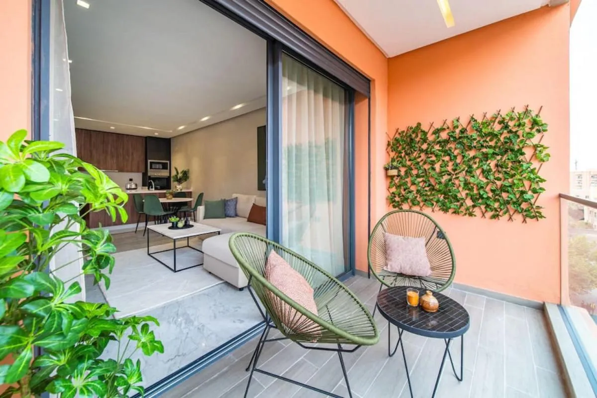 Image 6 of Cute and Modern in Heart of Downtown