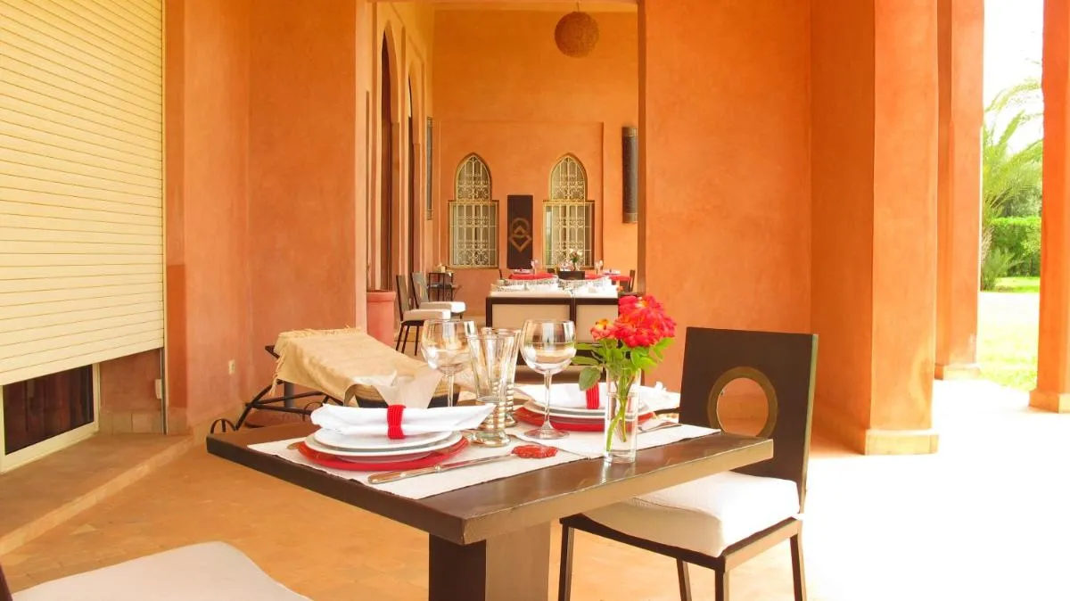 Image 4 of Dar Kamango