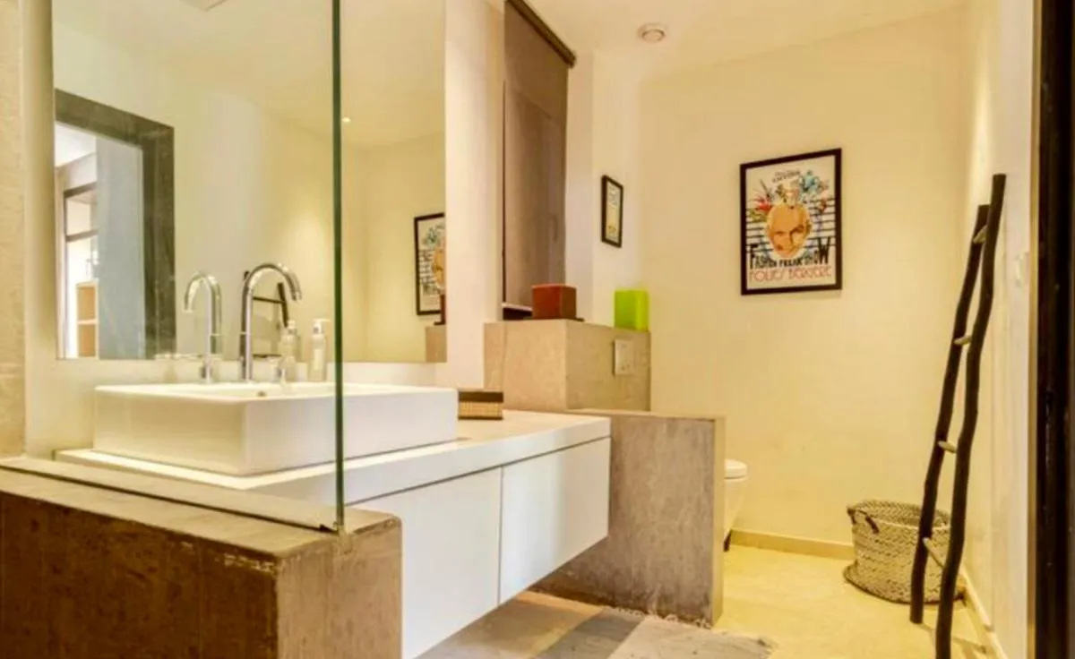 Image 2 of Dar Nirvana