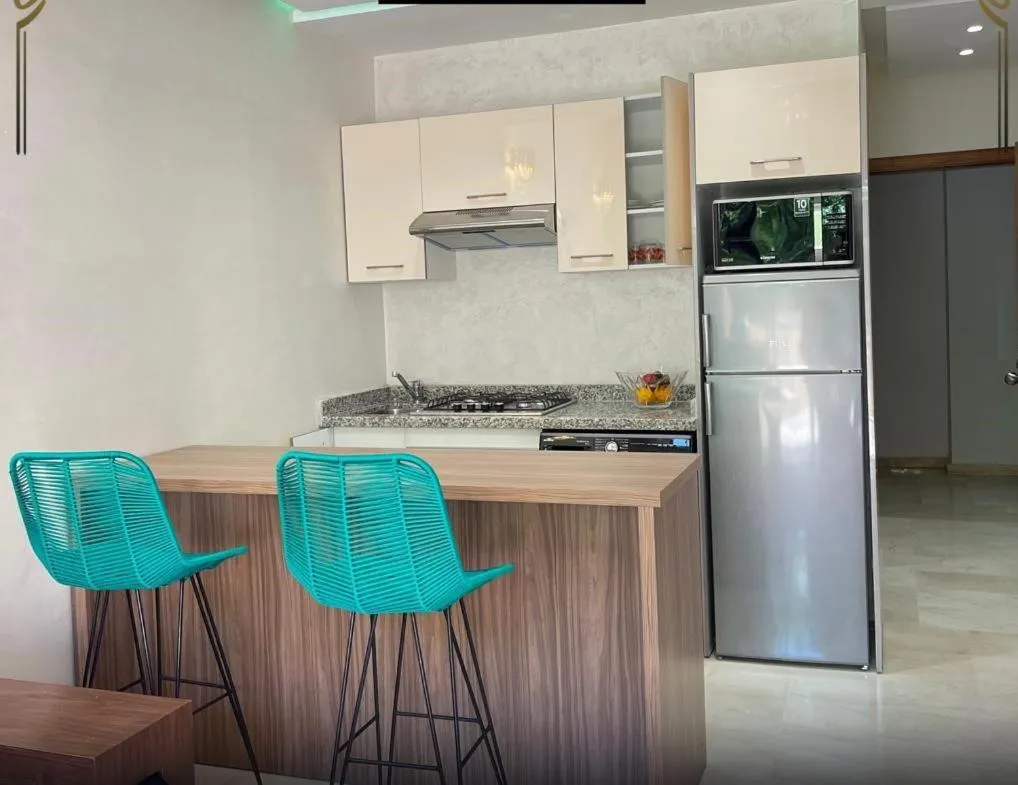 Image 2 of Duplex Haut Standing 24