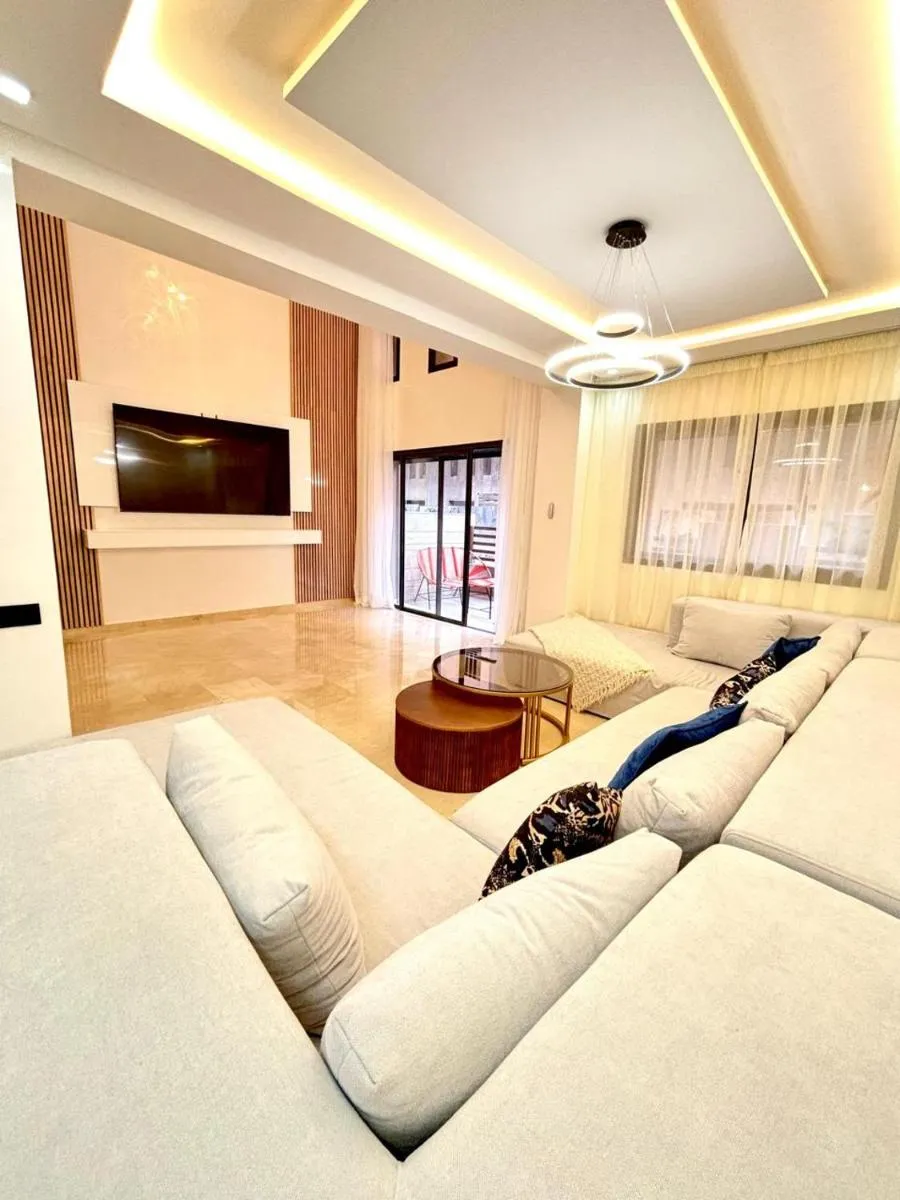 Image 5 of Duplex Haut standing